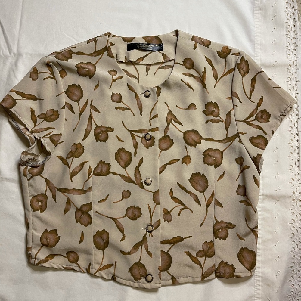Ark Reworks button up crop top blouse - Picture 2 of 4